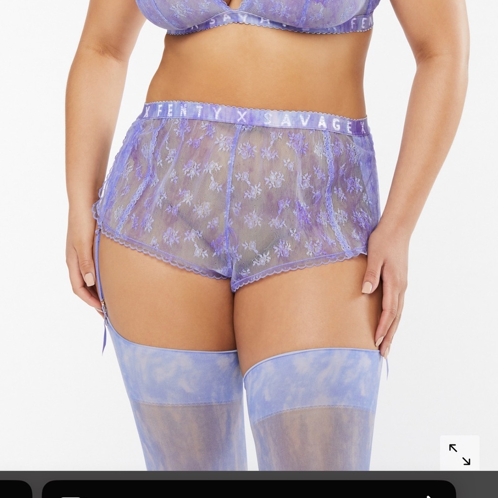 ~BOGO~ lace short with garter